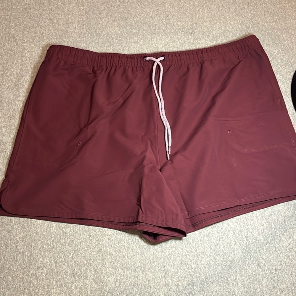 Allbirds mens athletic shorts. NWT, size XXL.